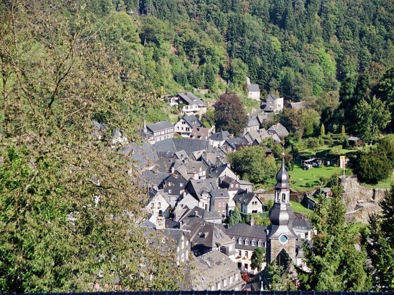 Zum Alten Landrat Monschau Ngoại thất bức ảnh