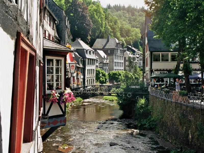 Zum Alten Landrat Monschau Ngoại thất bức ảnh