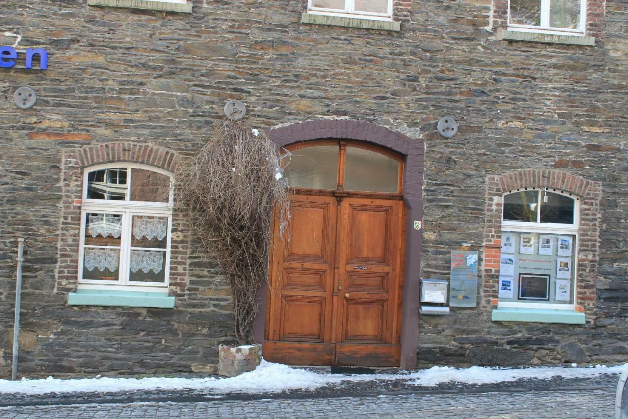 Zum Alten Landrat Monschau Ngoại thất bức ảnh